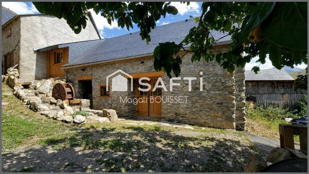 Vente Maison Maison en pierres T5 de 118m², ancienne bergerie rénovée de A à Z, terrasse, barbecue, cour, vue. Ce bien est idéal pour un inve Jurvielle