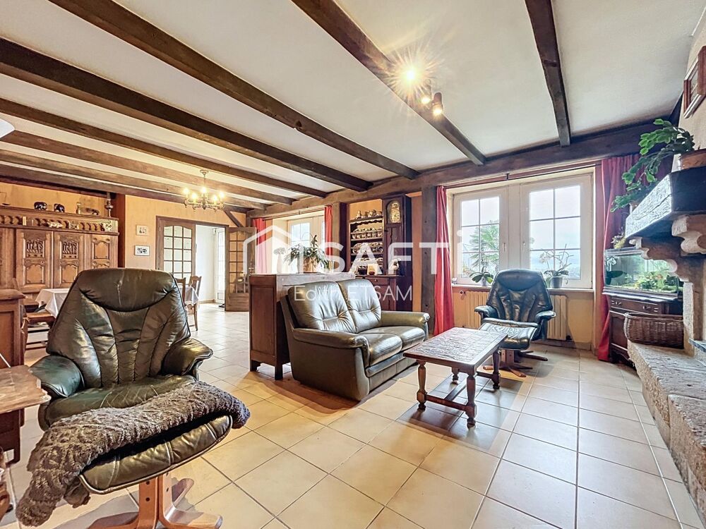 Maison 11 pièces 239m²