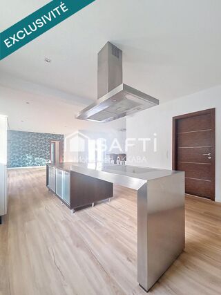  Maison � vendre 8 pi�ces 300 m�