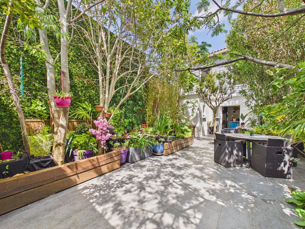 Vente Maison Loft & Oasis de Verdure – Bordeaux Bacalan Bordeaux