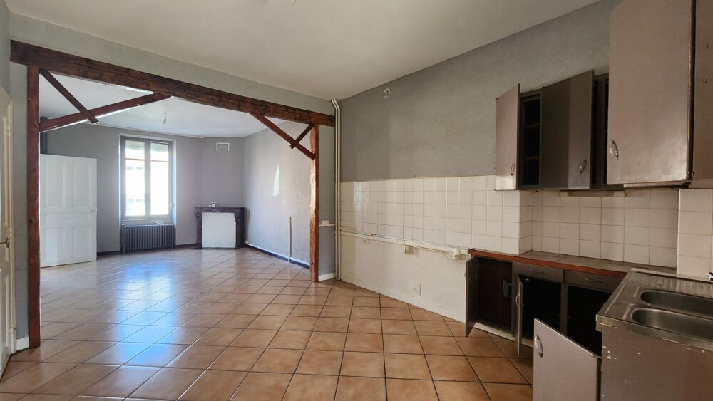 Maison T5 au coeur de la ville, deux logements horizontaux déjà en place : rendement immédiat ou réunification patrimoniale