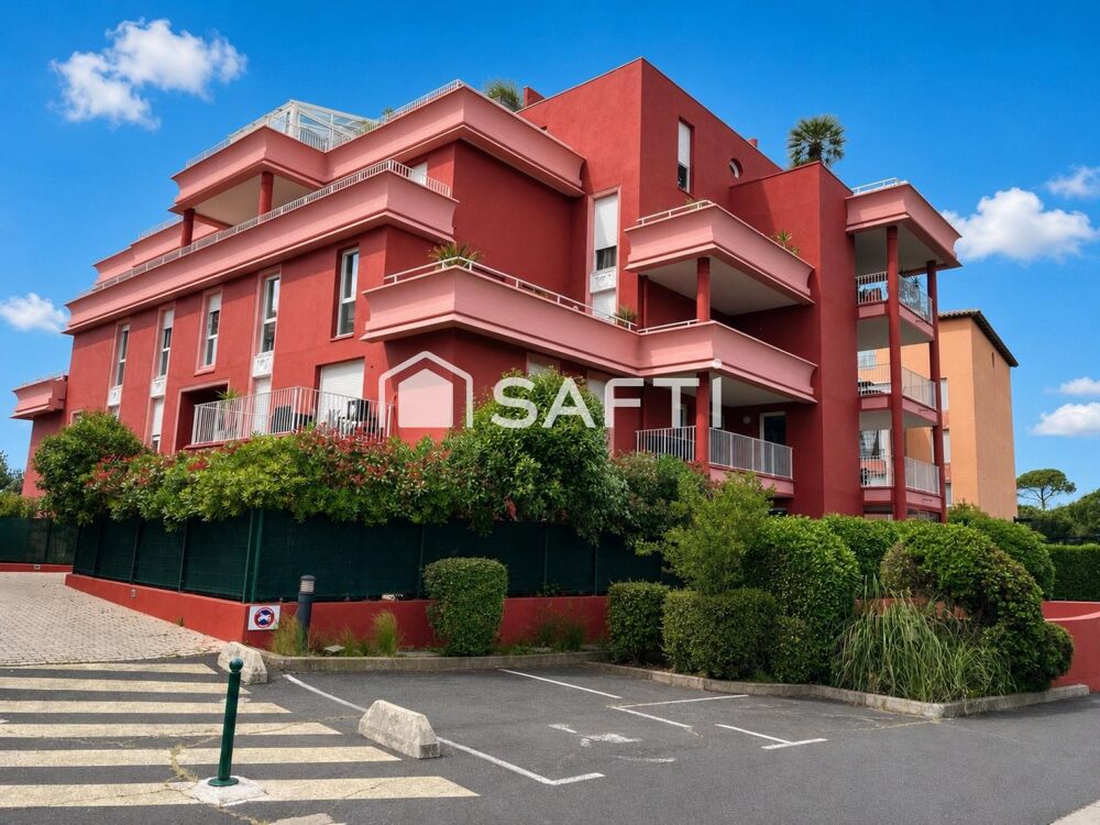 Vente Appartement Port-Ariane � T2 avec terrasse, parking, ascenseur et piscine Lattes