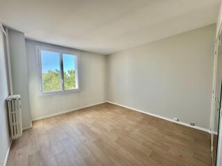  Appartement � vendre 4 pi�ces 65 m�