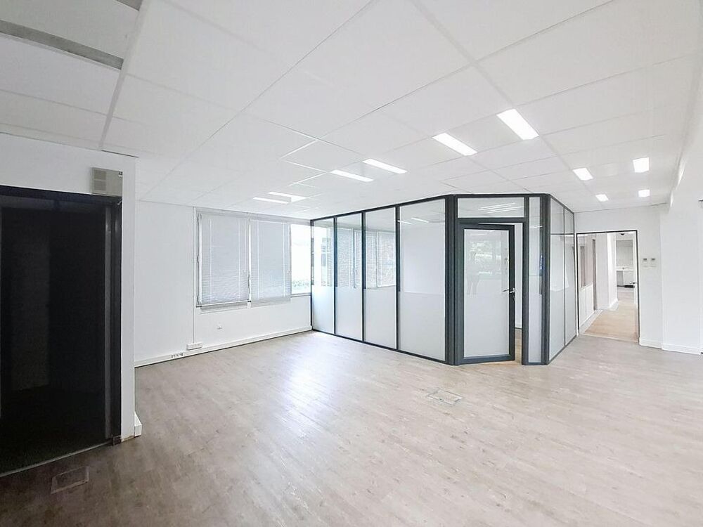   Bureaux prêts à l'emploi - Massy 