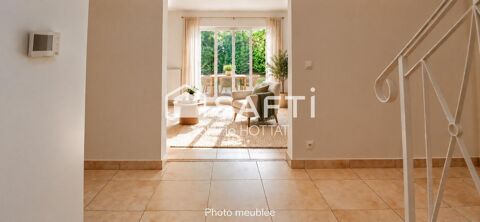   Maison familiale récente sur terrain piscinable Maison - 9 pièce(s) - 240 m²