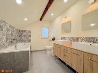  Maison � vendre 5 pi�ces 170 m�