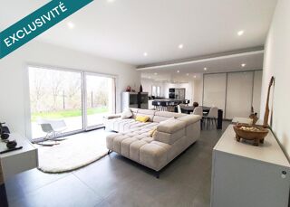  Maison  vendre 6 pices 162 m