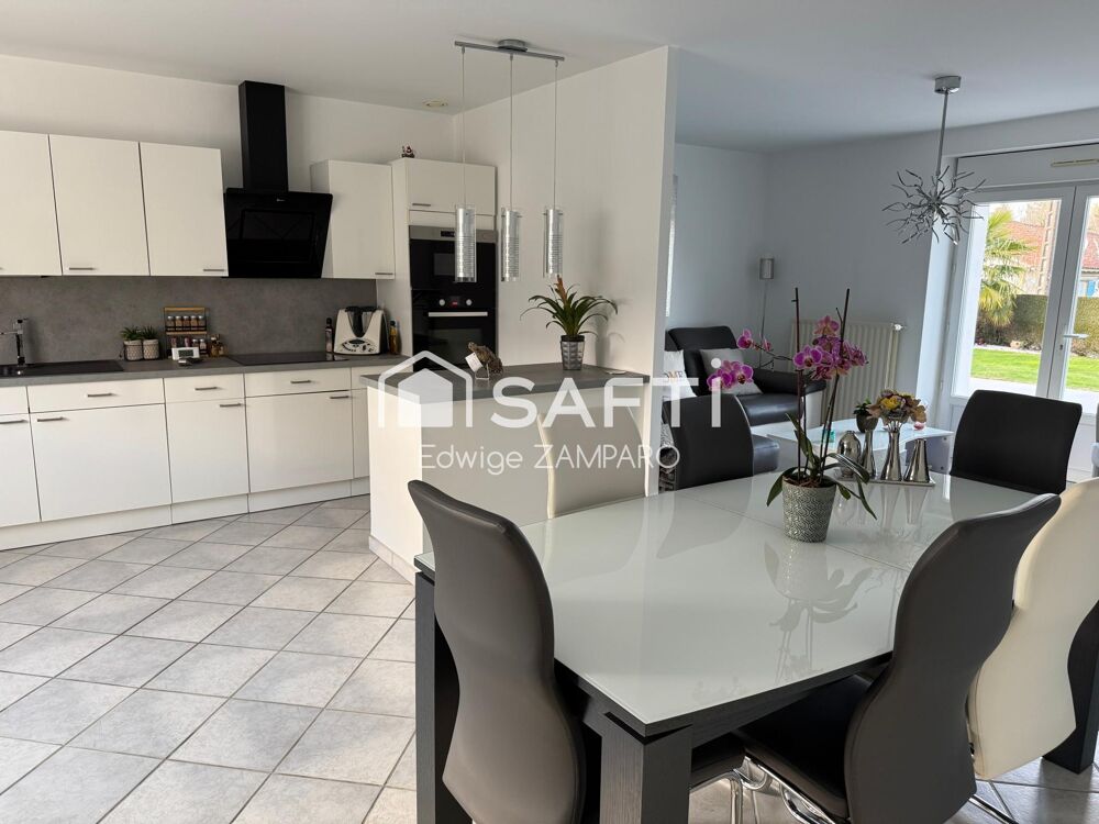 Vente Maison Longère entièrement rénovée & 132 m2 de plain-pied Saint-bazile