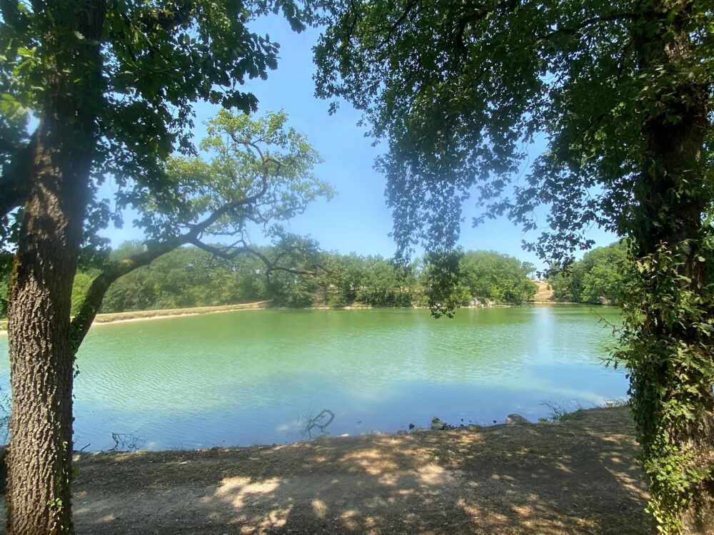 Vente Maison Superbe maison nichée dans un parc résidentiel de 4 hectares Monflanquin