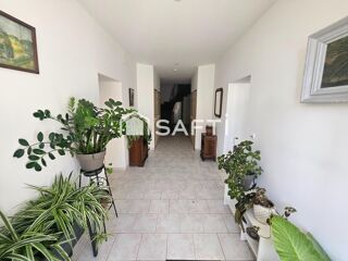  Immeuble � vendre 425 m�