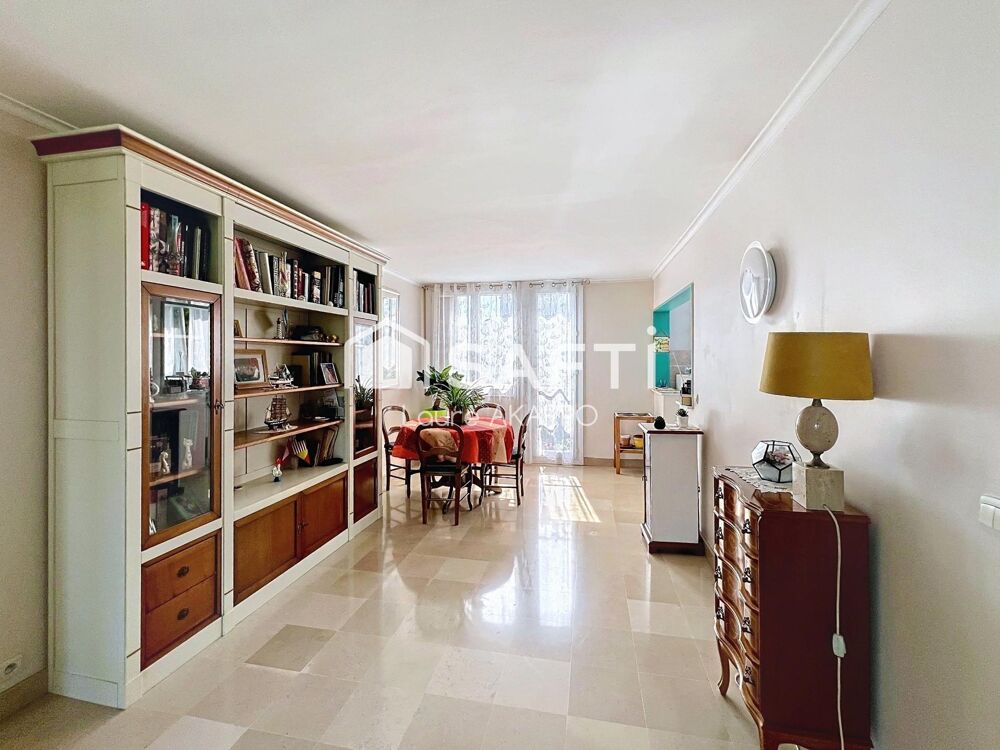 Appartement 4/5 pièces à Noisy-Le-Grand proche bords de Marne