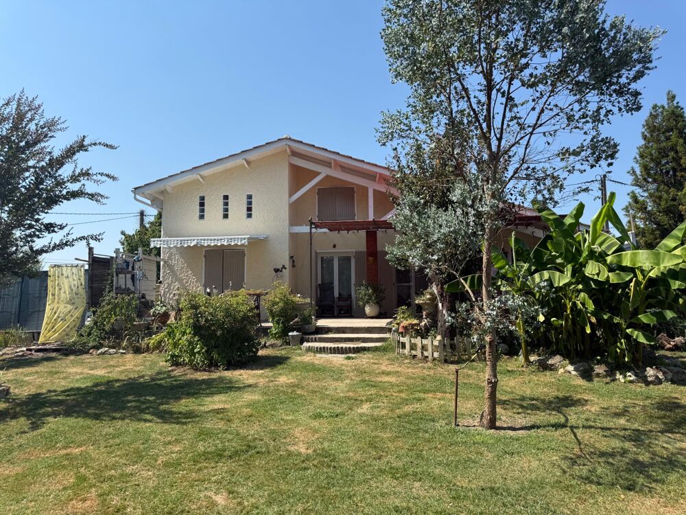 Vente Maison Maison de 142m2 à 2min de Monségur. Le puy