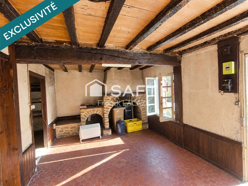 Maison à rénover idéal pour investisseur ou premier achat.