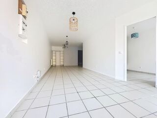  Appartement à louer 2 pièces 57 m²