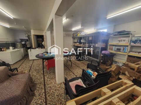   Commerce de proximité. Mur en vente, bail deja en cours 