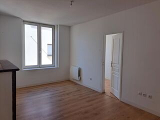  Appartement à louer 3 pièces 63 m²