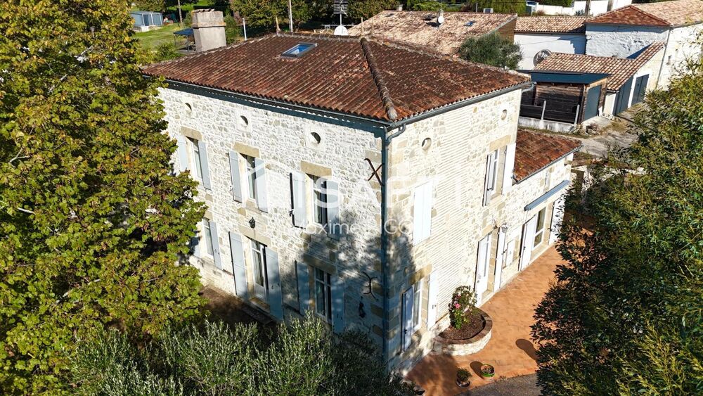 Vente Maison Maison en pierre 8 pièces 284m² Marmande
