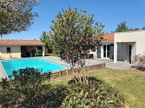   Villa T6 - Double garage - Piscine - Maison - 7 pice(s) - 152 m