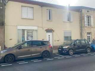  Immeuble � vendre 143 m�