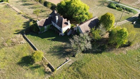   Calvignac, propriété et dépendances au bord du lot Maison - 9 pièce(s) - 258 m²