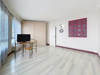  Appartement  vendre 5 pices 136 m
