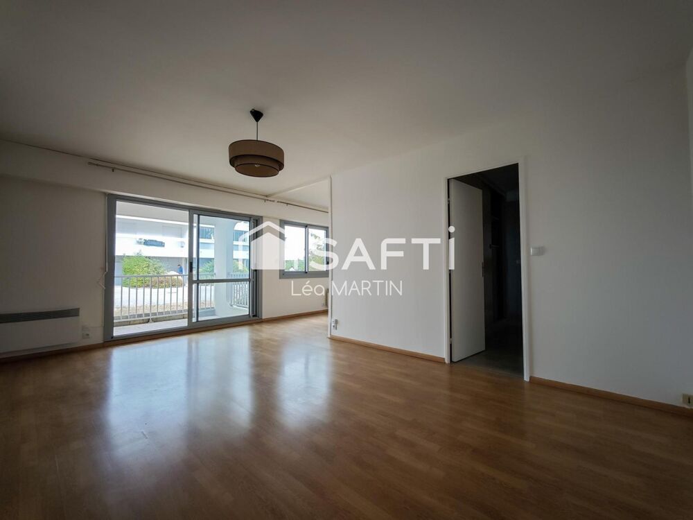 Vente Appartement CHOLET CENTRE-VILLE – T3 AVEC TERRASSE, PARKING ET GARAGE Cholet