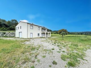 Maison � vendre 7 pi�ces 204 m�