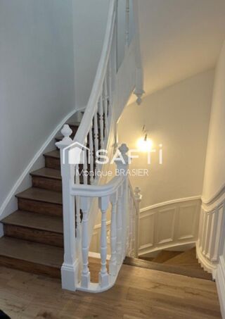  Maison � vendre 8 pi�ces 224 m�