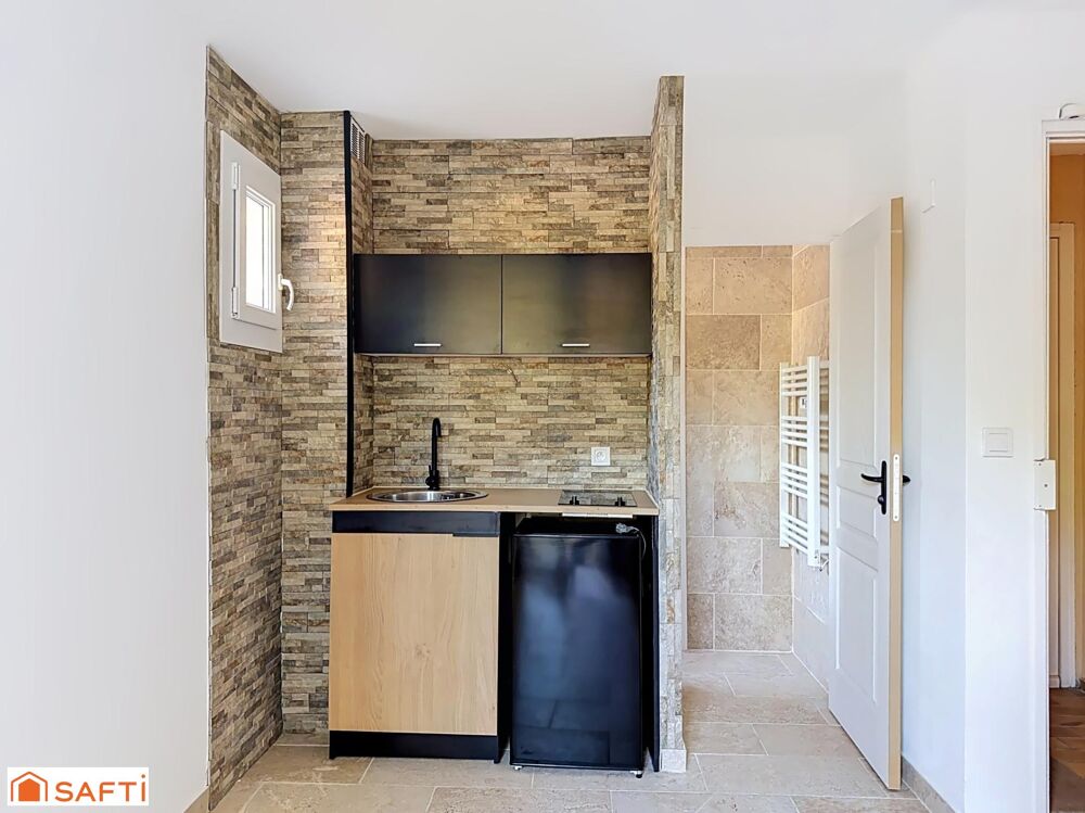 Vente Appartement BANDOL – Studio rénové de plus de 17 m² avec parking et grande cave Bandol