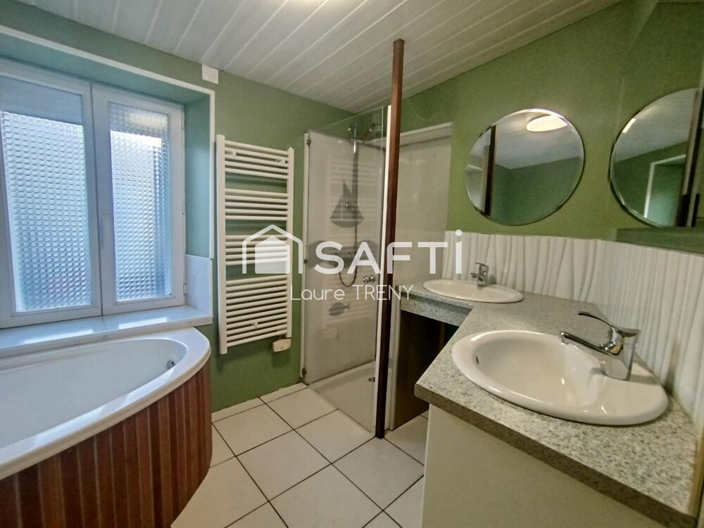 Vente Maison Longère et dépendances sur terrain spacieux Saint-maixent-sur-vie