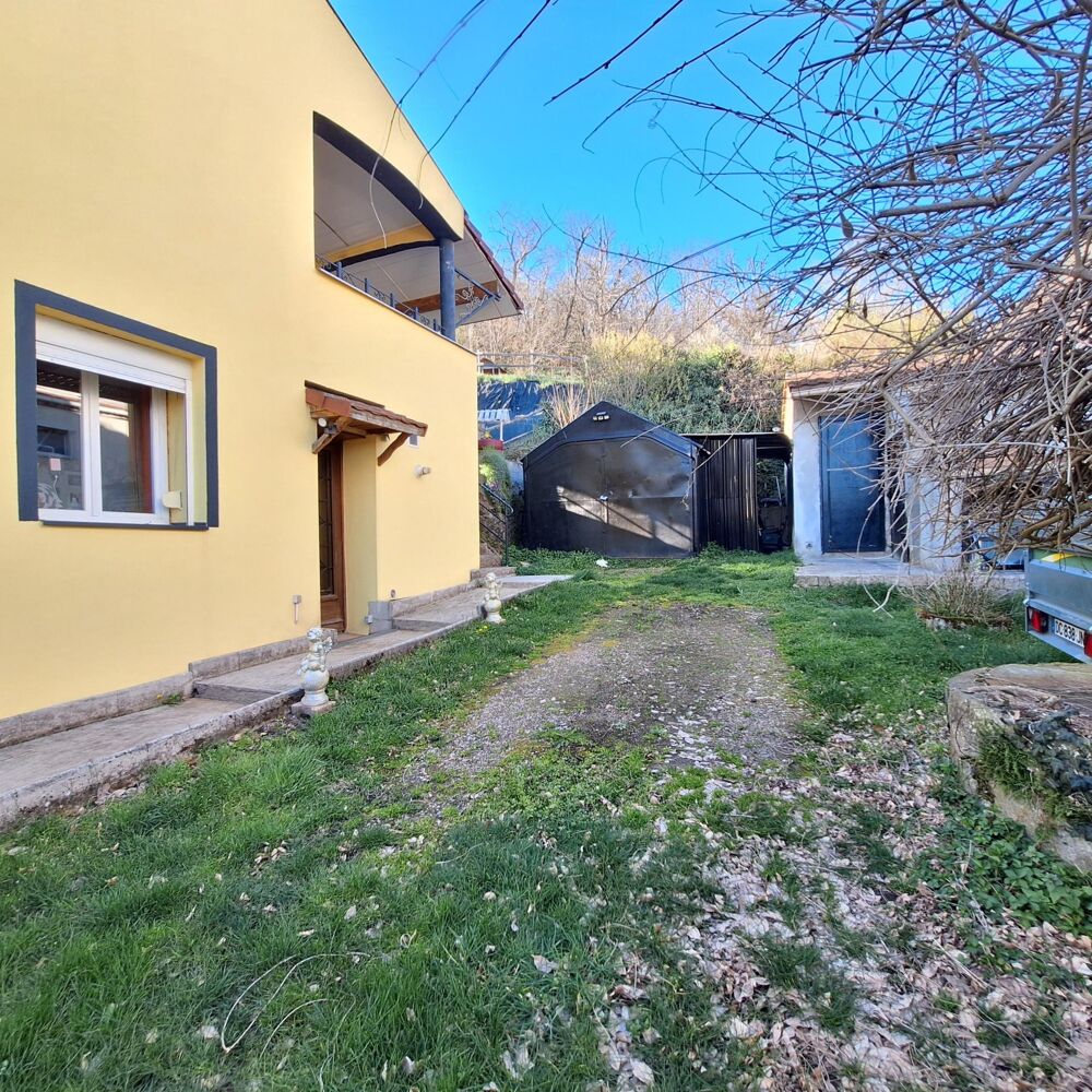 Vente Maison Maison 5 chambres avec cour et jardin Le creusot