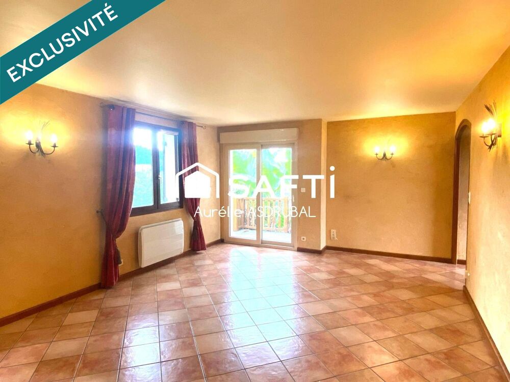 Villa traditionnelle de 110 m² plain-pied avec beau jardin et vue.