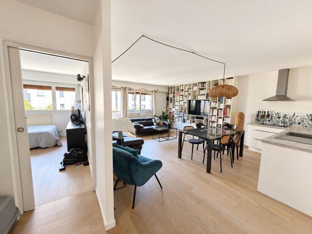 Vente Appartement GAMBETTA APPARTEMENT FAMILIAL DE 97 M² VUE DÉGAGÉE Paris 20