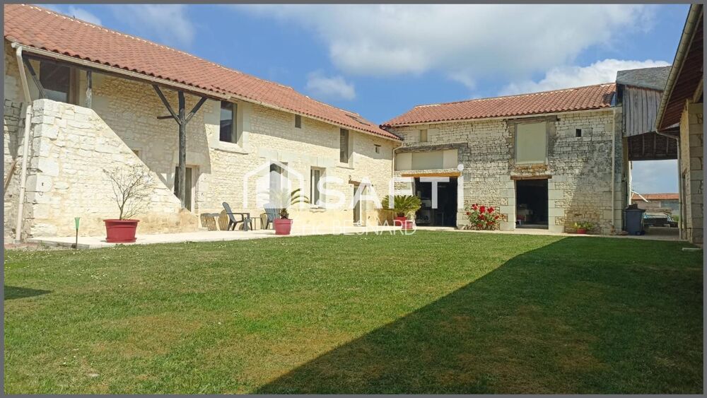 Corps de ferme de 7 pièces 180m2 environ 86200 LA ROCHE RIGAULT