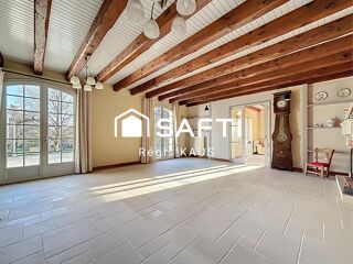  Maison à vendre 10 pièces 240 m²