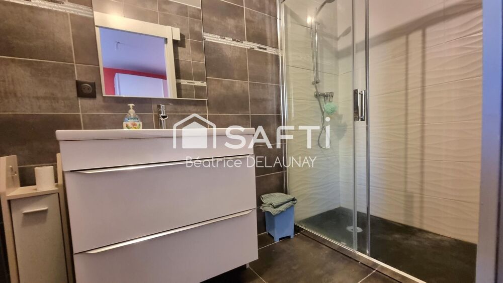 � vendre  Maison Saint-Laurent-d'Aigouze (30220)