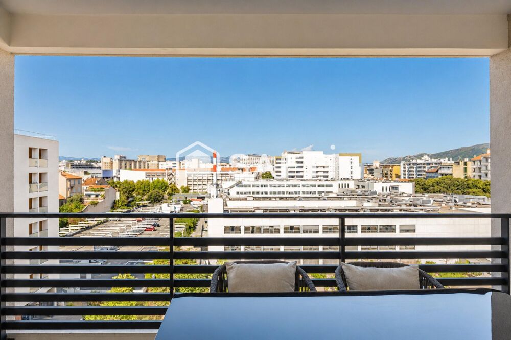 T3 en dernier étage avec terrasse  Marseille Conception / Baille