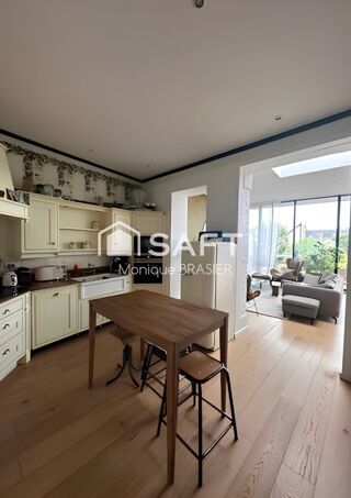  Maison � vendre 8 pi�ces 224 m�