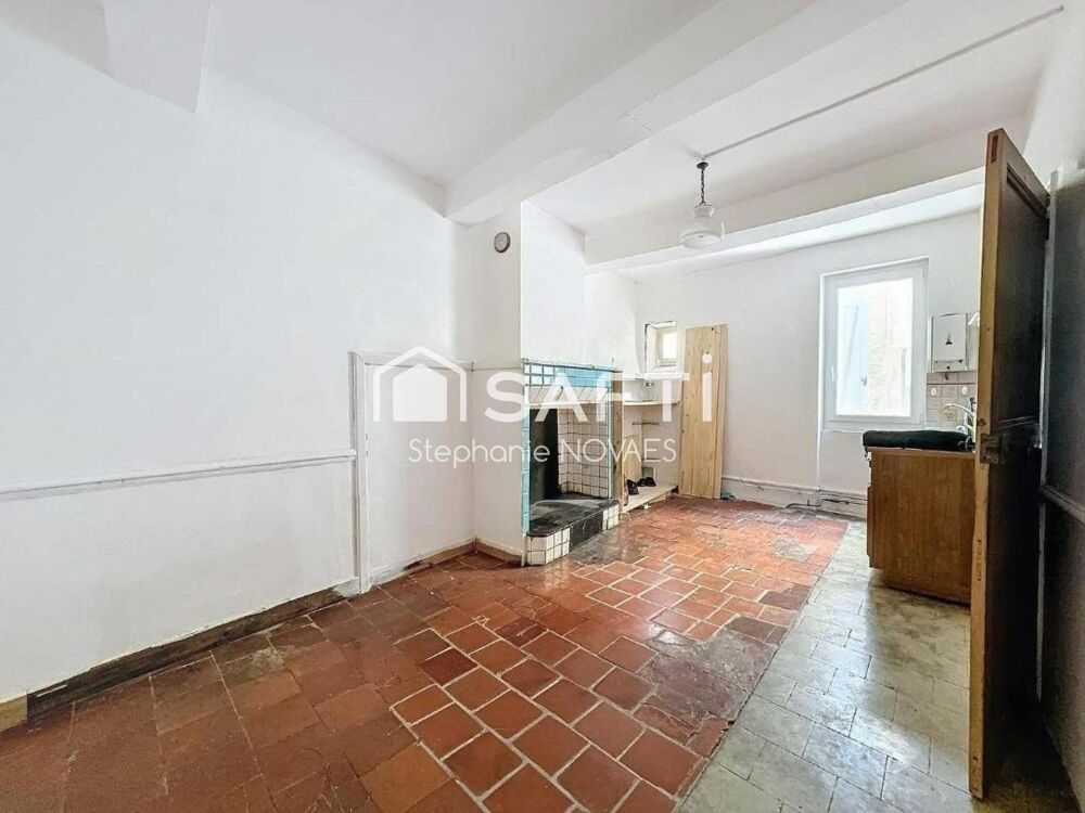Vente Maison A rénover !! Maison de village de 180 m², avec terrasse et immense garage de 100 m² - fort potentiel ! Murviel-les-beziers