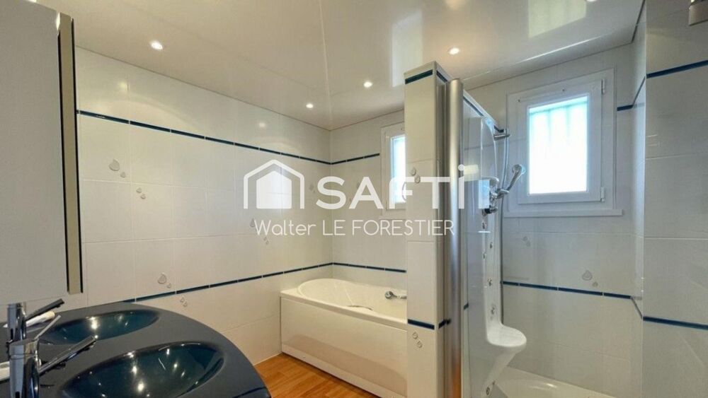 à vendre  Maison Arès (33740)