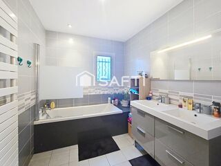  Maison à vendre 6 pièces 153 m²