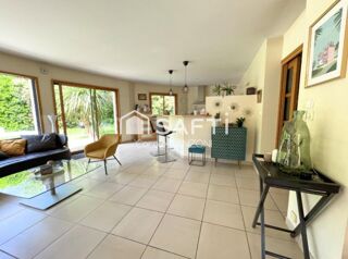  Maison � vendre 8 pi�ces 217 m�