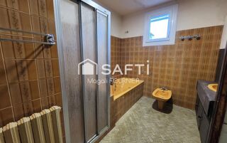  Maison à vendre 12 pièces 238 m²