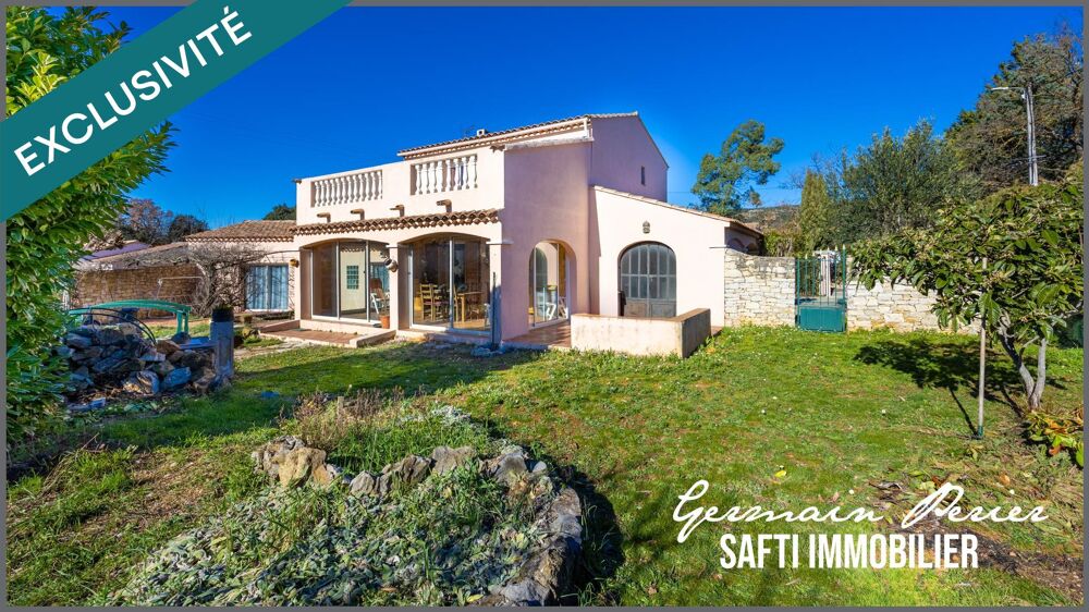 Villa construction traditionnelle d'une surface de 160 m2 - très grande suite parentale de plain-pied - terrasse couverte et fer