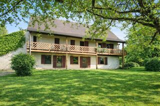 Maison - 9 pièce(s) - 270 m²