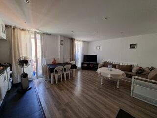  Immeuble à vendre 212 m²