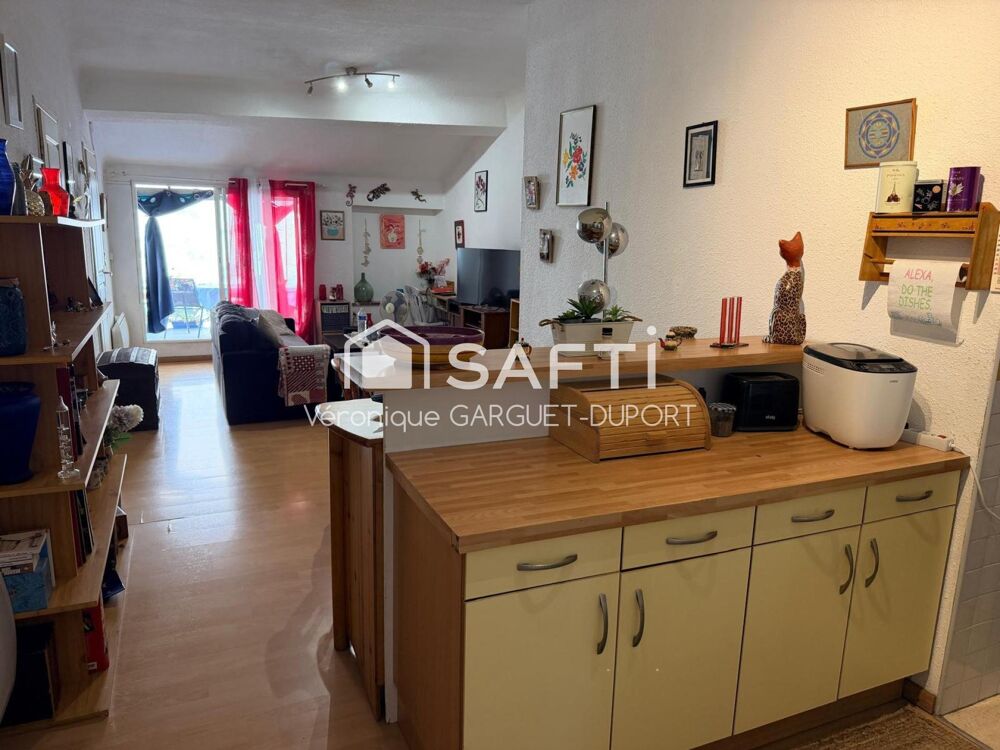 Vente Immeuble Immeuble avec local commercial et logement avec terrasse Capendu
