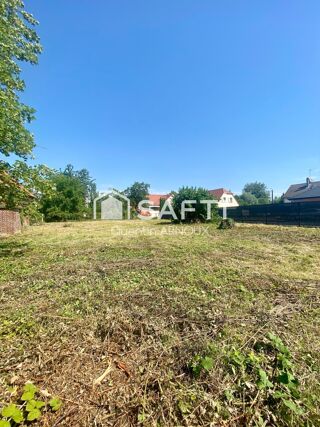  Terrain à vendre 733 m²