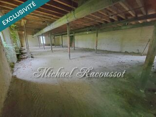  Immeuble  vendre 590 m