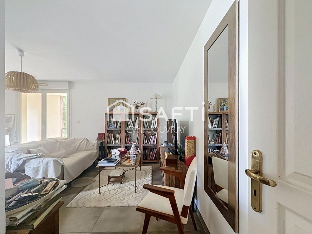 Appartement T3 avec parking souterrain dans résidence fermée